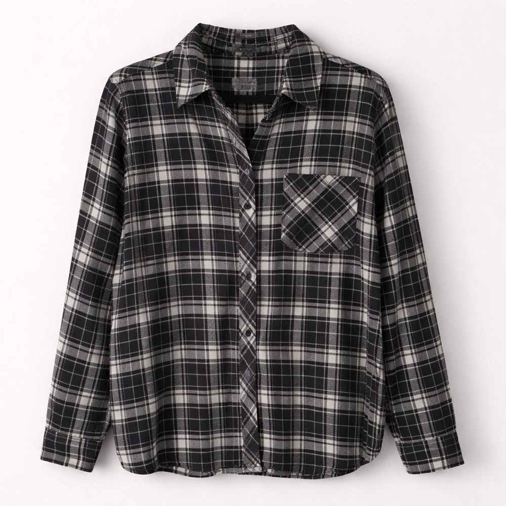 Eddie Bauer Classic Fit Black & White Plaid Flannel Shirt | Women’s L